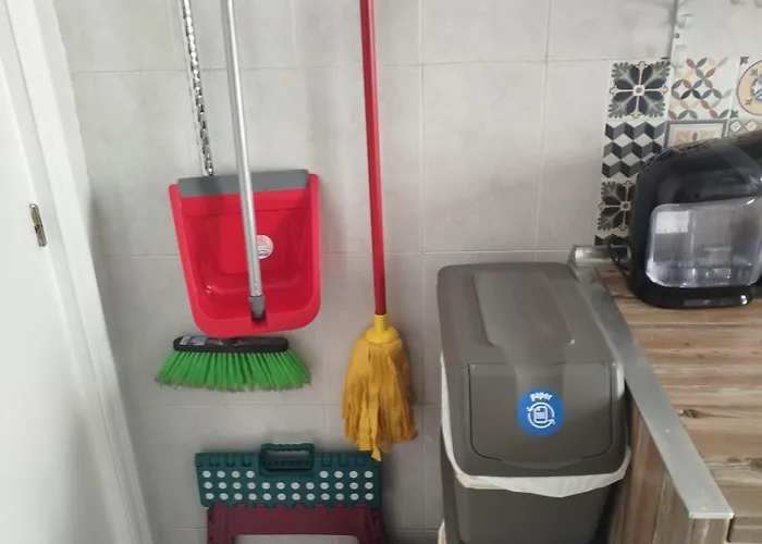 El Pisito De Anabel Bami En * Séville